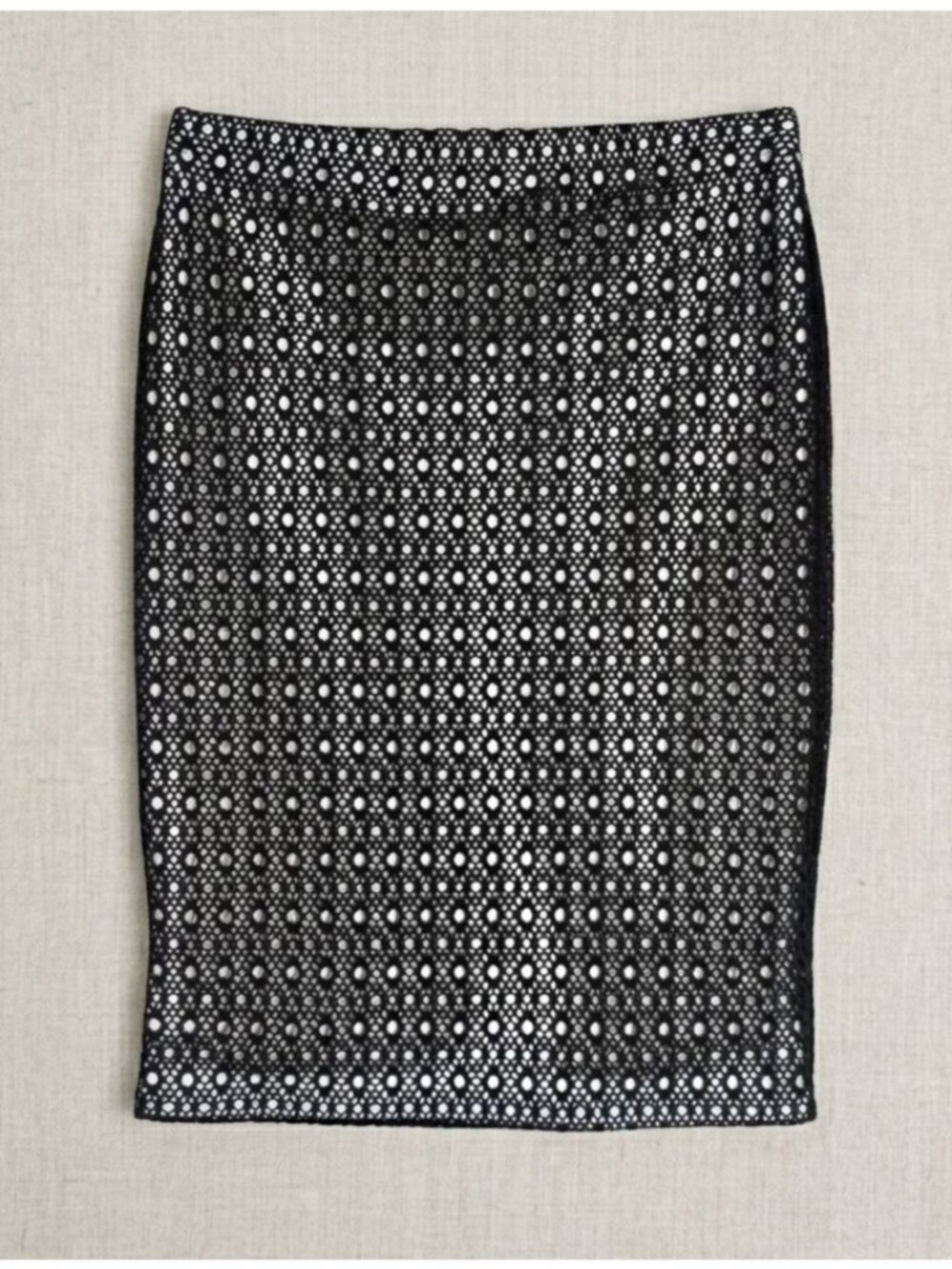 NWT Women's - Vince Camuto Black Crochet Overlay Skirt, Size XS Petite